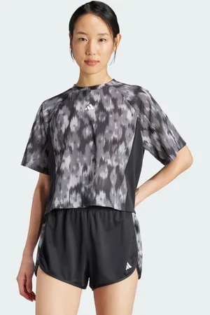 adidas Playera Train Essentials Estampado Floral Tie-dye Negro - Mujer