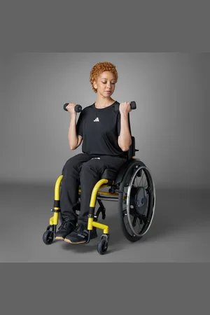 adidas Playera de Entrenamiento Adaptive Negro - Mujer