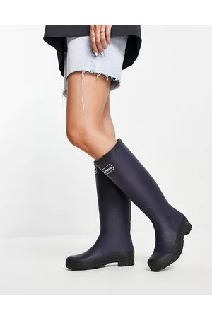 Barbour Abbey tall wellington boot with logo detail in