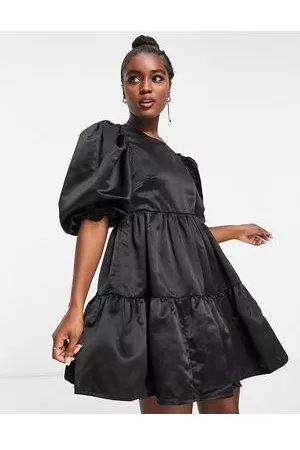In The Style Exclusive satin puff sleeve tiered mini prom dress in