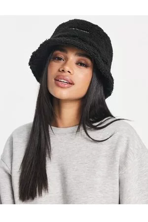 New Balance Sherpa bucket hat