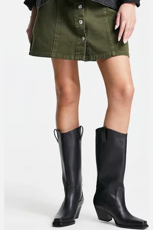 Monki Heeled cowboy boots in