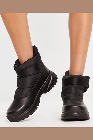 UGG Yose Puff boots in