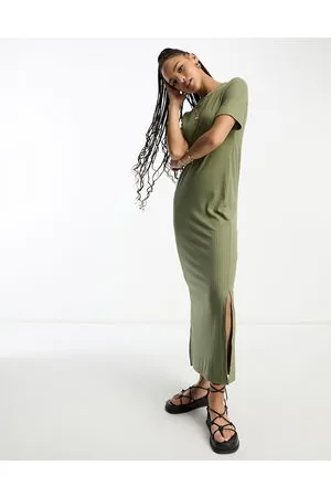 Pieces® Ribbed maxi t-shirt dress in khaki