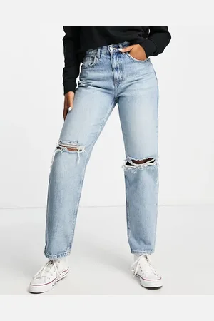ONLY Robyn distressed straight leg jeans in light wash