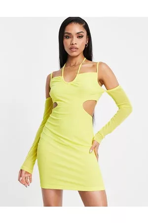 NaaNaa Mini dress with cut out detail and sleeves