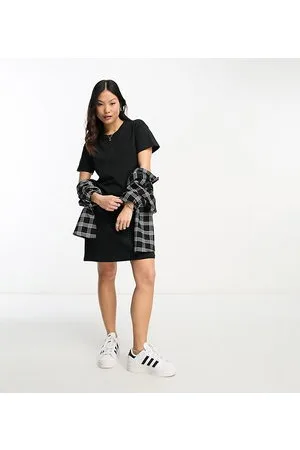 VERO MODA T-shirt mini dress with cut out back in