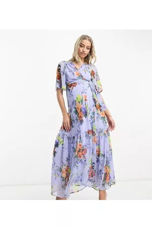 HOPE & IVY Flutter sleeve wrap midaxi dress in lilac floral