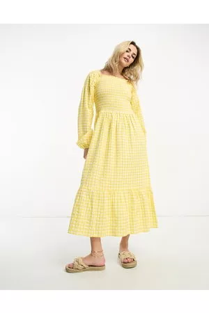 Monki Mujer Casuales - Long sleeve midi dress with ruffled hem in gingham