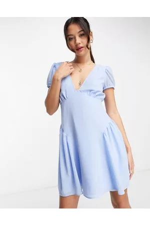 ASOS Mujer Cortos - Short sleeve v-neck chiffon mini dress in cornflower
