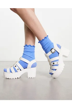 Koi Footwear KOI Desert Paradise Coconut Flower sandals in