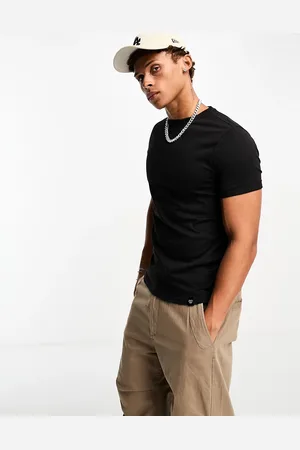 Pull&Bear Muscle fit t-shirt in