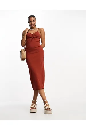 Pieces® Exclusive ruched front cami midi dress in rust
