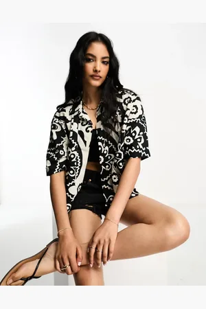 River Island Boxy linen shirt in cream abstract print