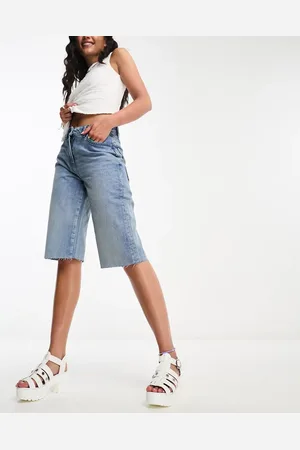COLLUSION Baggy denim skater short in light