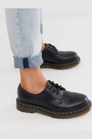 Dr martens flat hotsell