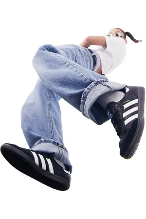 adidas Samba OG sneakers in and white