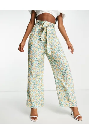 Forever New Ever New tie waist wide leg pants in ditsy print - part of a set