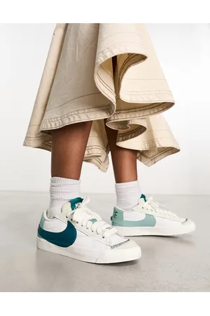 Nike Blazer Low 