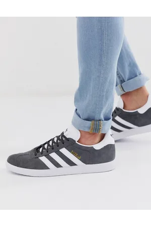 adidas Sportswear Avery sneakers in gray and purple