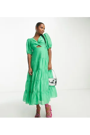 Forever New Ever New Petite short sleeve cut out maxi dress in