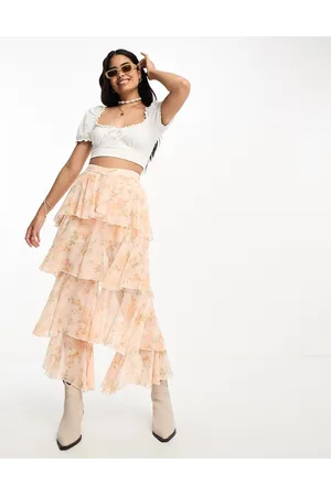Miss Selfridge Chiffon tiered wide leg pants in floral
