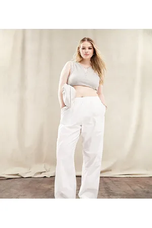 ASOS ASOS DESIGN Curve clean pull-on cargo pants in