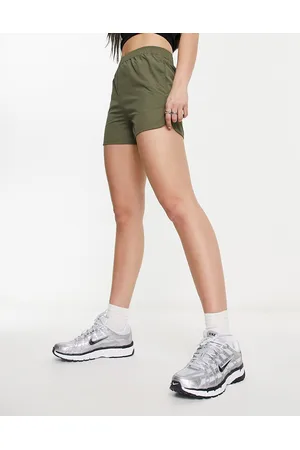Noisy May Poplin boxer shorts in olive