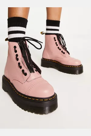 Dr. Martens Sinclair flatform boots in peach leather