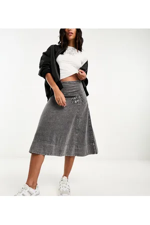 Reclaimed Wash twill skirt with buckle detail