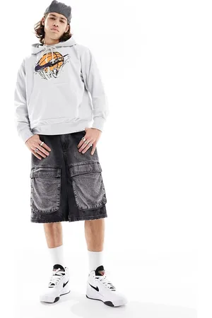 Nike Dri-Fit graphic hoodie in gray