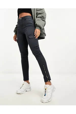 Miss Selfridge Cargo skinny jeans in
