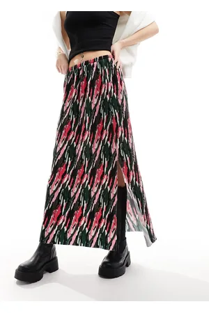 Pieces® Plisse maxi skirt in graphic print