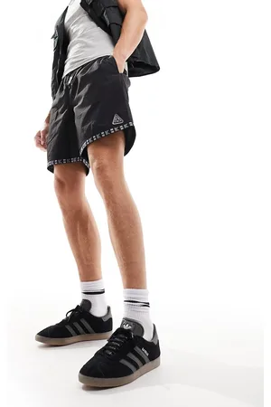 Huf Peak tech shorts in with jacquard taping