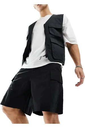 Weekday Loose fit cargo shorts in