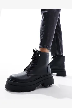London Rebel Chunky flatform hiker boots in