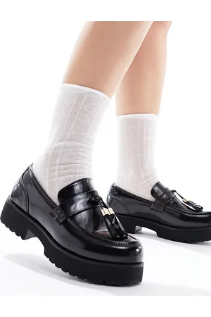 Truffle Collection Wide fit tassle penny loafer in