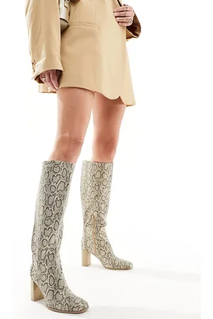 Botas y Botines de color beige para mujer FASHIOLA.mx