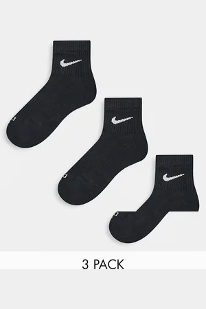 Nike Training Everyday Plus Cushioned 3 pack ankle socks in