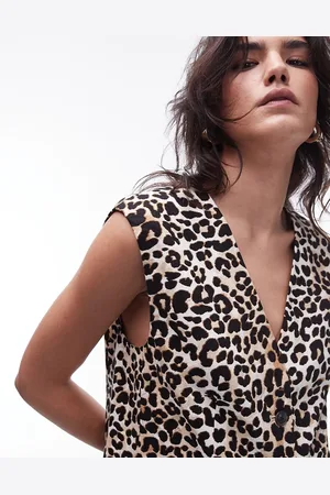Topshop Leopard print linen vest in