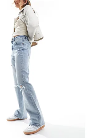 Stradivarius Flare straight jean with rips in light wash