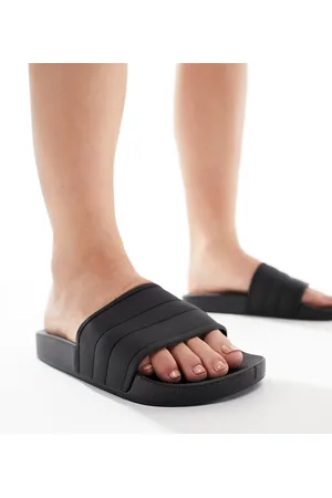 ASOS Wide Fit Final pool slides in