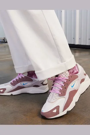 Nike Air Huarache Runner sneakers in and pink