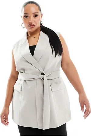 ASOS ASOS DESIGN Curve sleeveless tailored blazer with tie waist in light