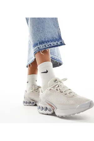 Nike Air Max DN unisex sneakers in beige and silver