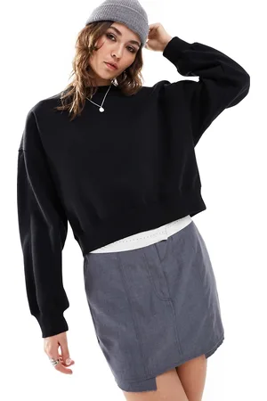 Monki Round neck long sleeve sweatshirt in