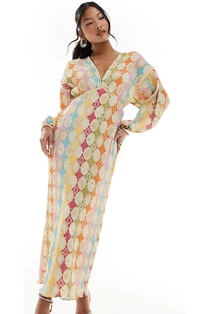 Never Fully Dressed Petite flared sleeve maxi dress in bright geo print