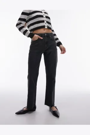 Topshop Cropped mid rise straight jeans with raw hems in washed