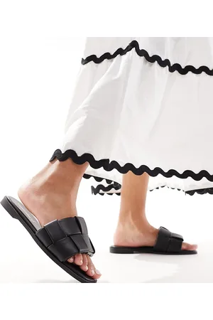 London Rebel Large weave sandals in