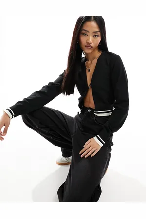 Nike Long sleeve cropped knitted cardigan with clasp in
